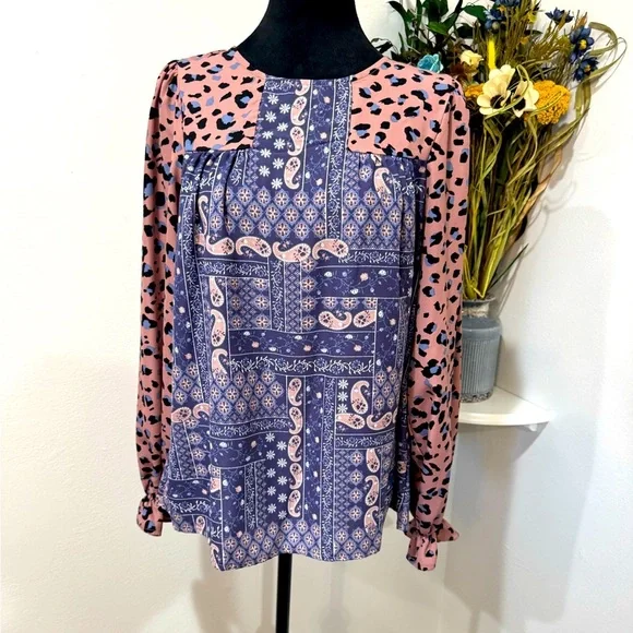 ANDREE BY UNIT Pink and Blue Patterned Blouse Tunic size Medium - Picture 1 of 8